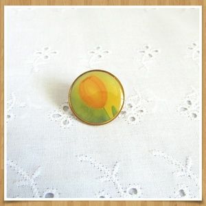 Vintage Tulip Scatter Pin
